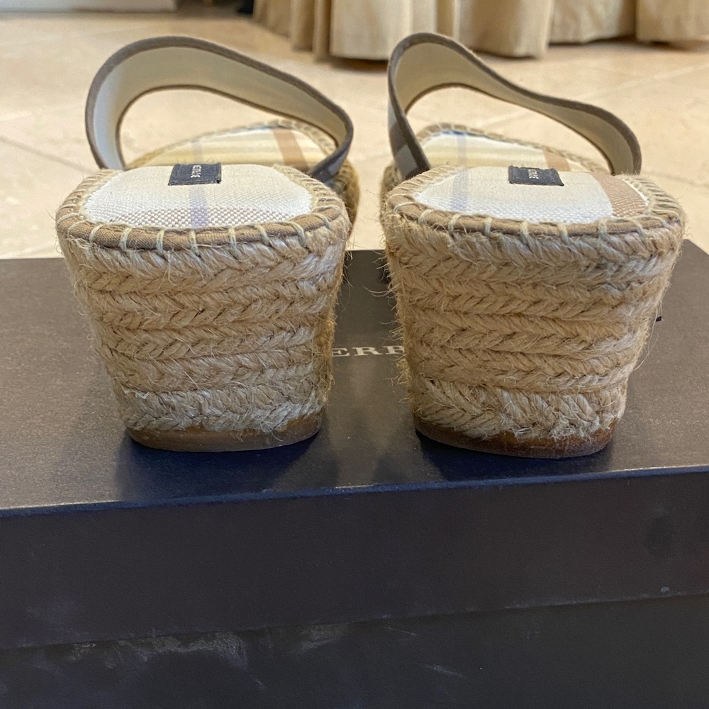 Burberry Checkered Slide Sandals in Cream, Light Blue and Khaki - Picture 5 of 11